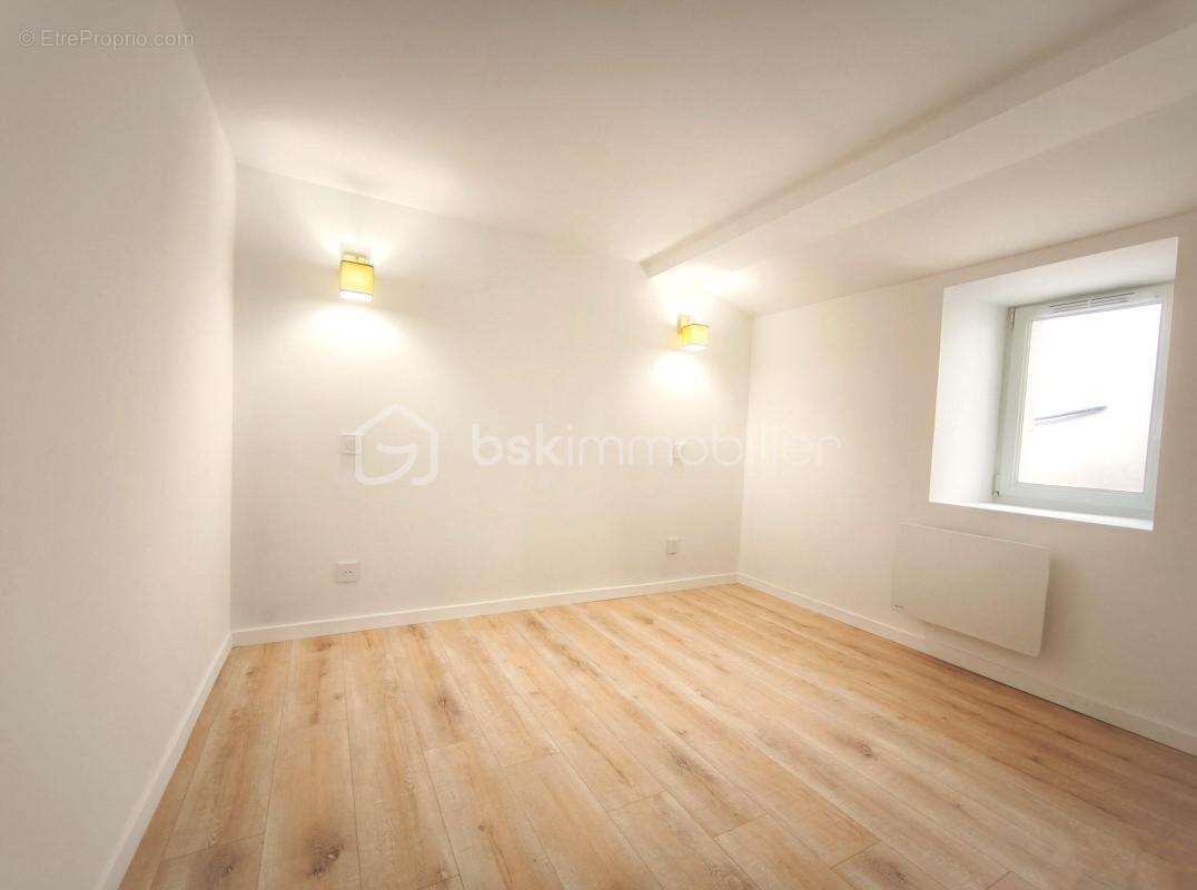 Maison de ville de 89 m² - 5 pièces - quartier beauregard - sainte-catherine - 53000 laval - photo 6