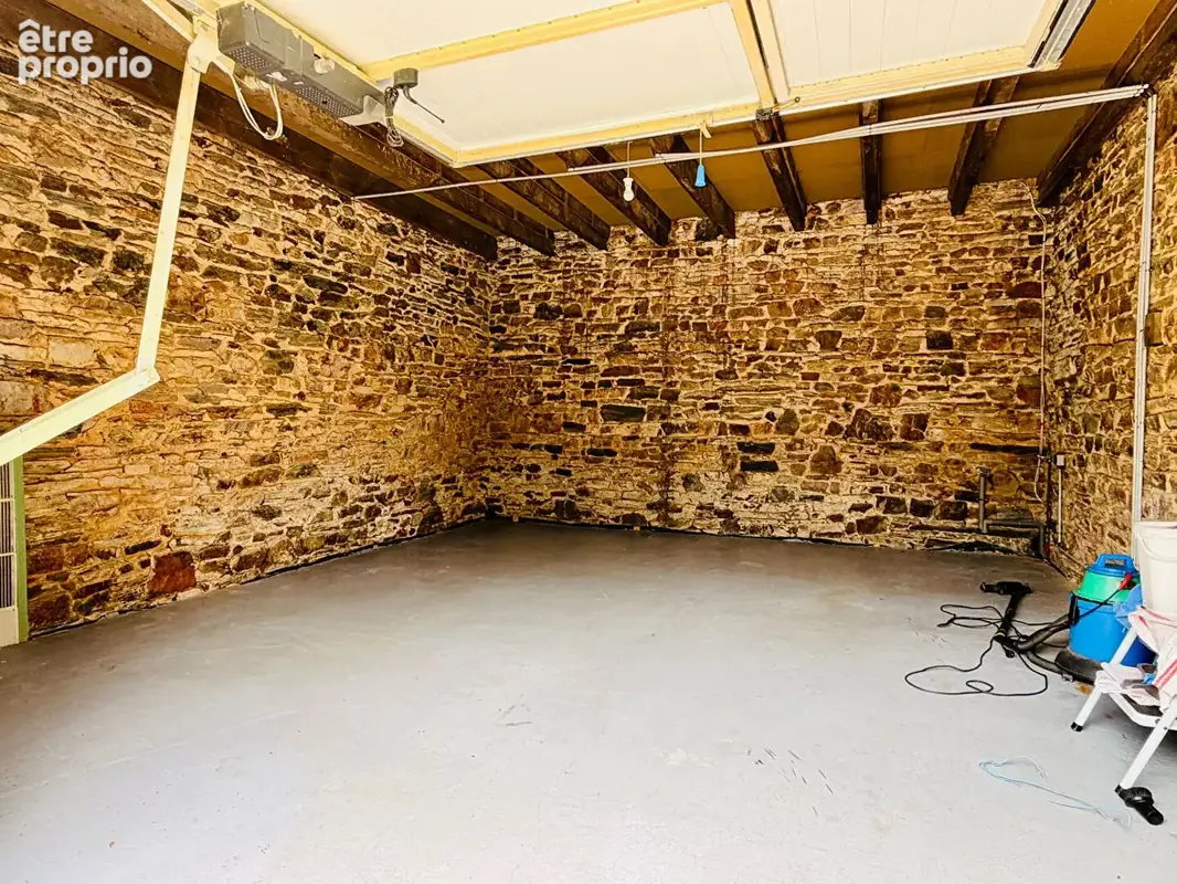 Maison de caractère en pierre 4 chambres jardin de 1 100 m² - photo 12