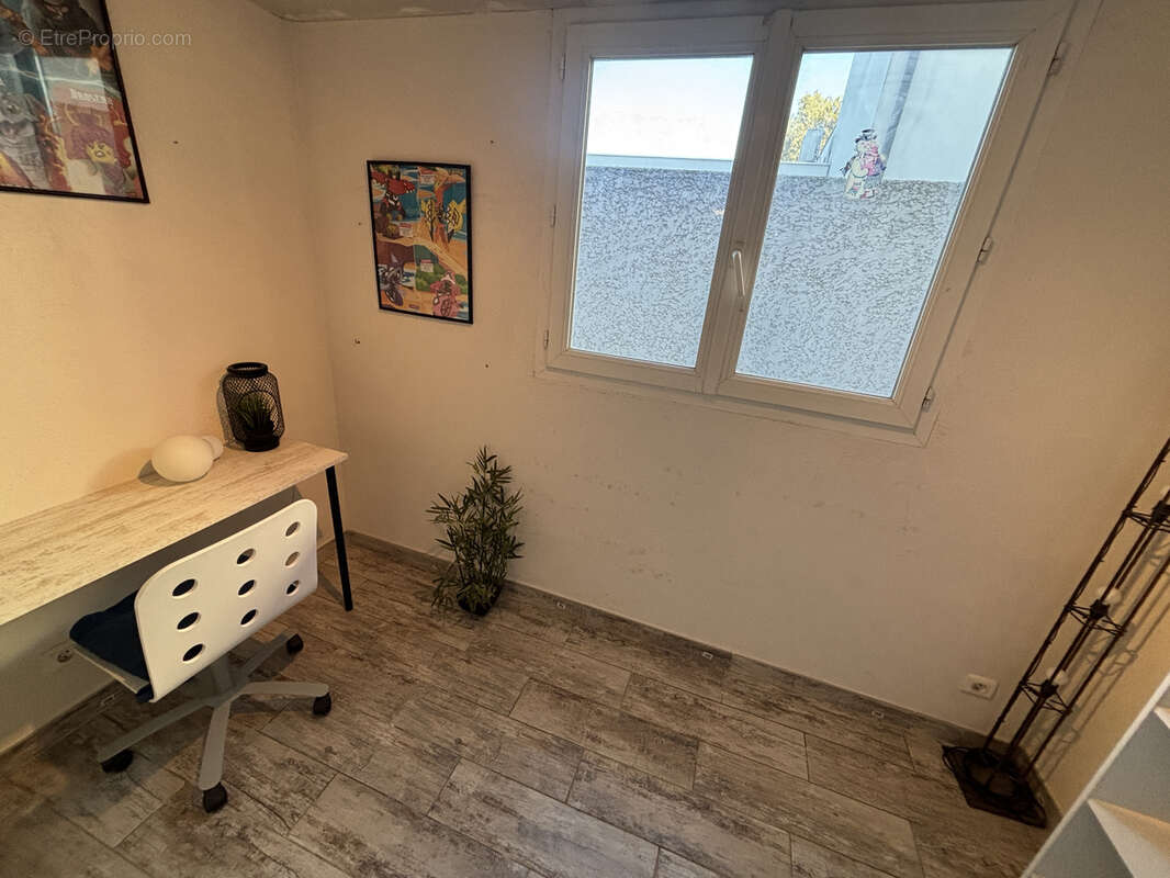 Maison à GALLARGUES-LE-MONTUEUX