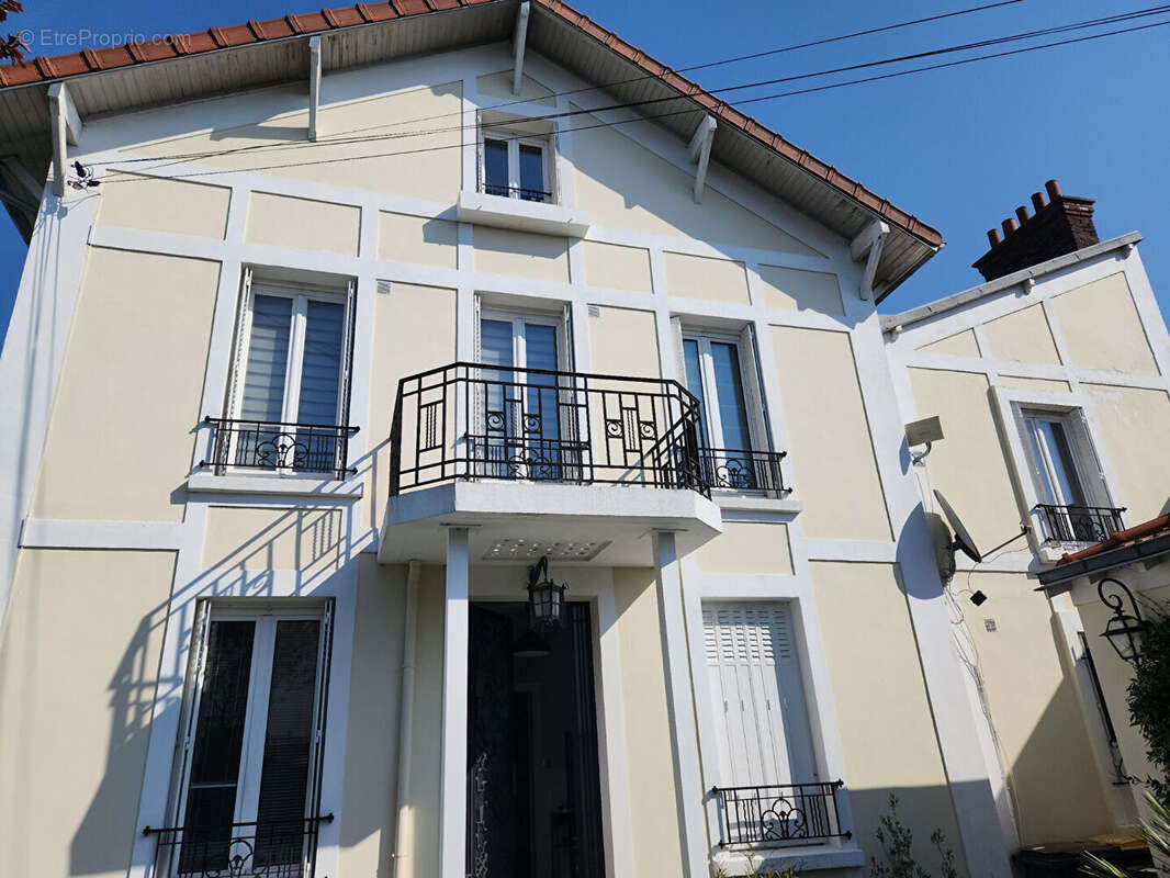 Maison à VILLEMOMBLE