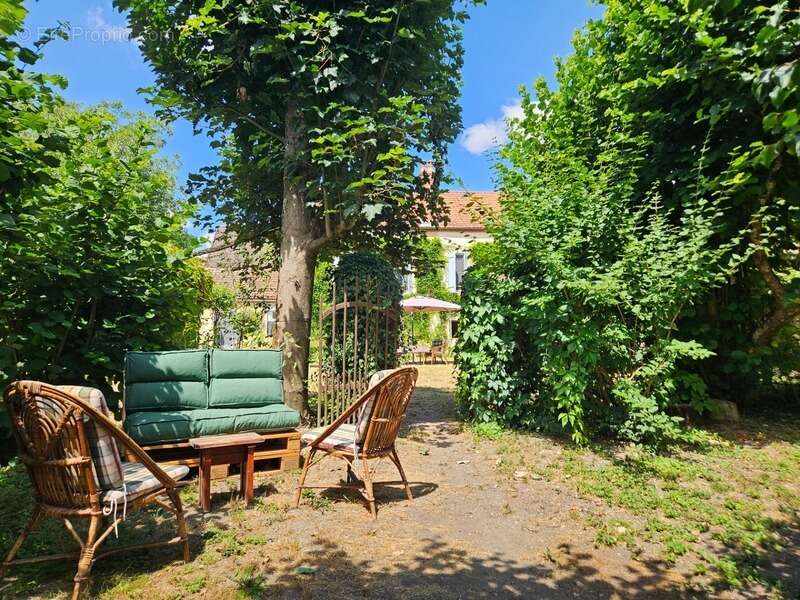 Maison à vendre 9 pièces  (71) - photo 10