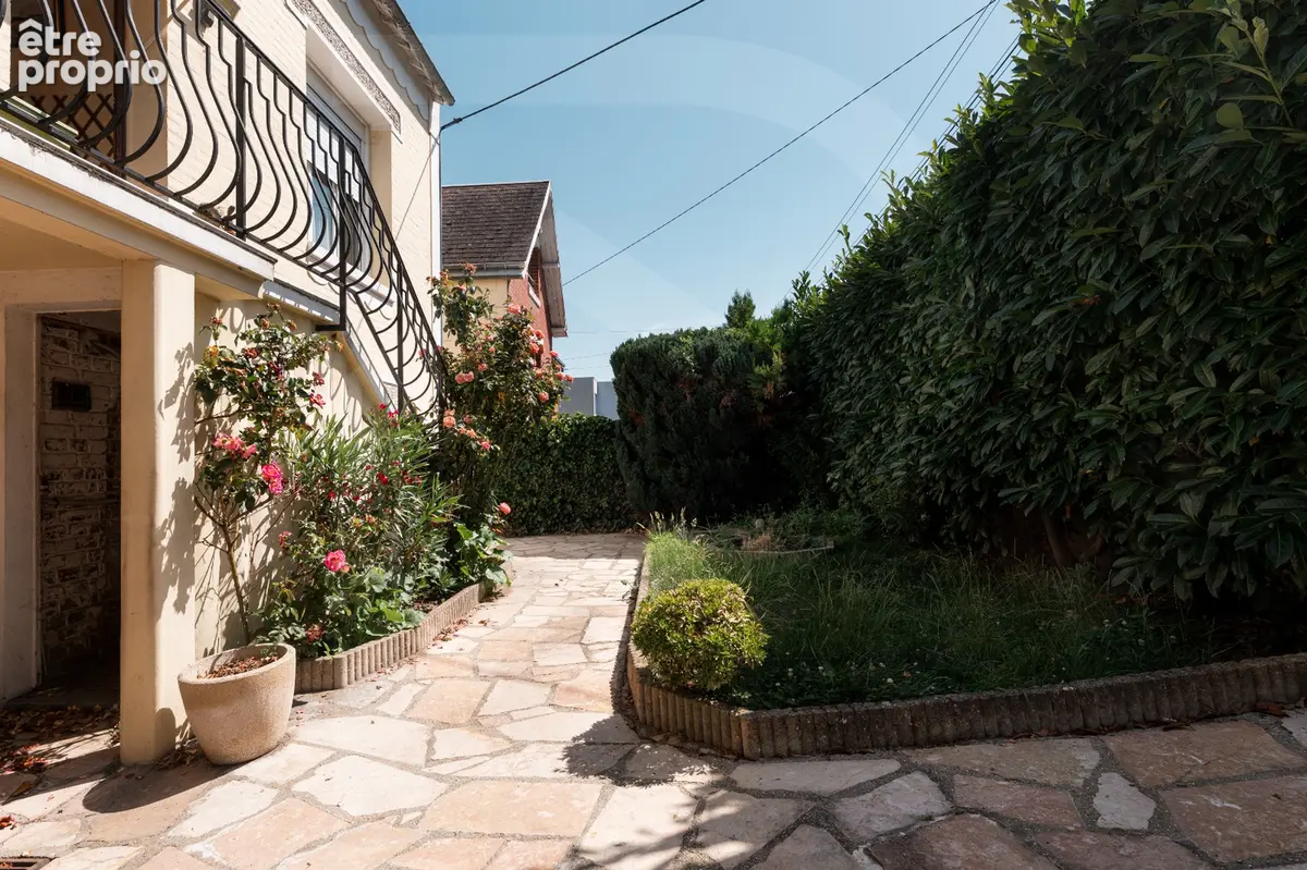 Maison individuelle- 82m2 - secteur felix faure/sanvic - photo 3