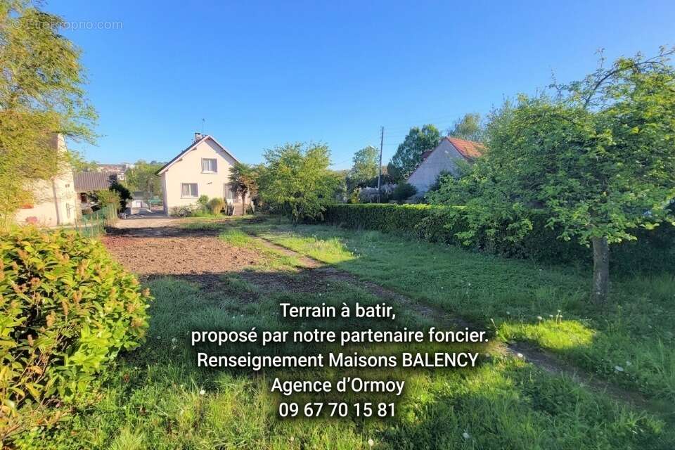 Terrain 346 m² à Egly  - photo 3