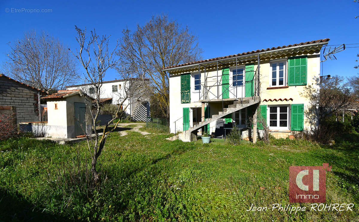 Maison à GONFARON
