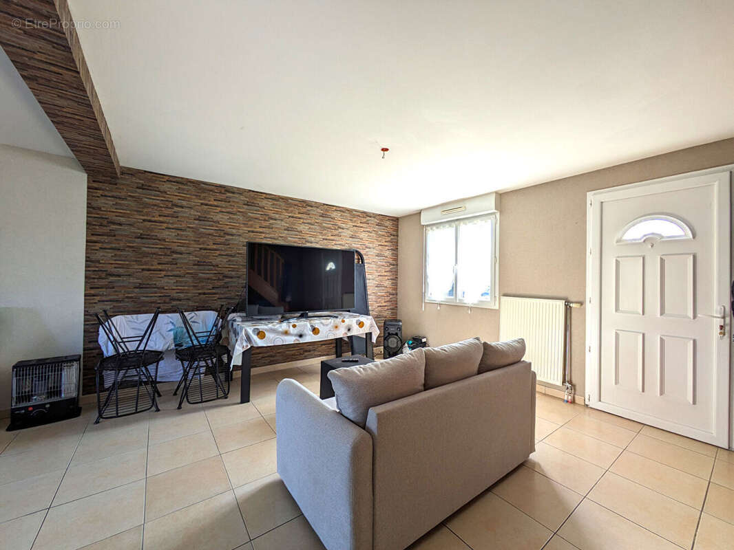 Maison à DOL-DE-BRETAGNE