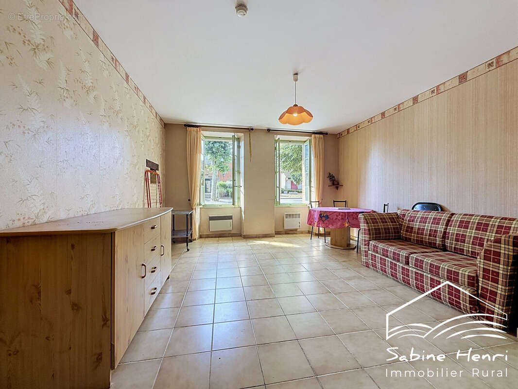 Maison 101 m² à Tanus  - photo 8