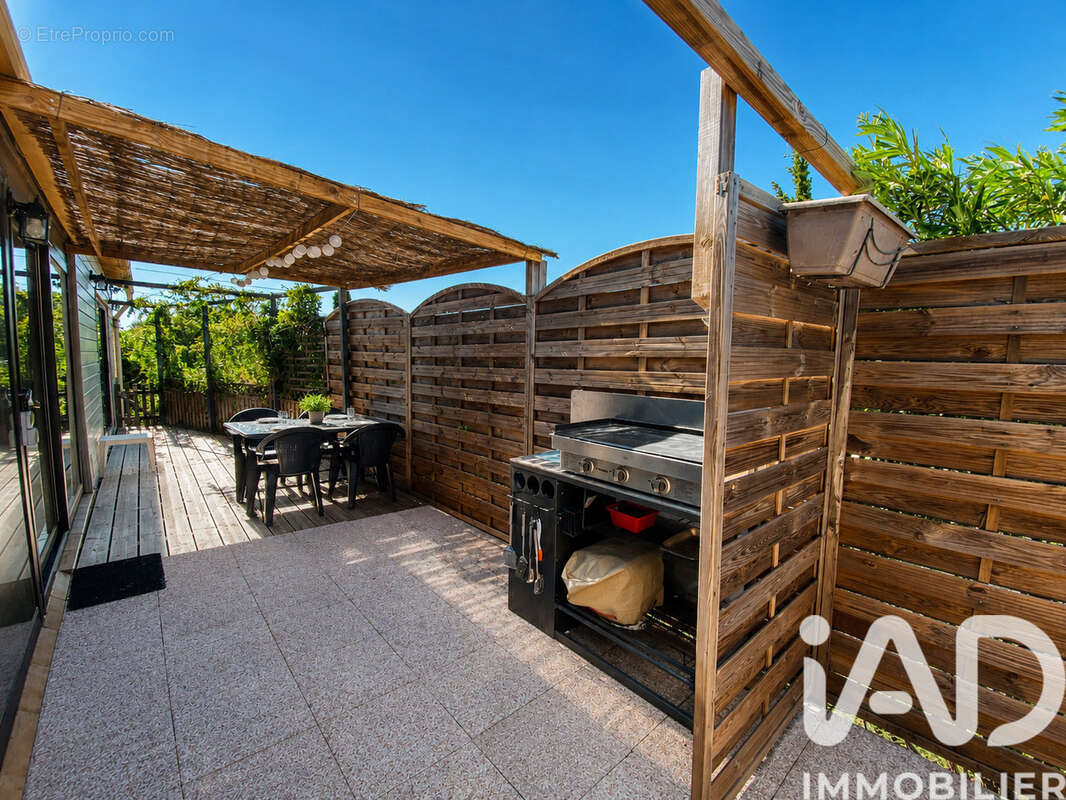 Photo 3 - Maison à ROQUEBRUNE-SUR-ARGENS