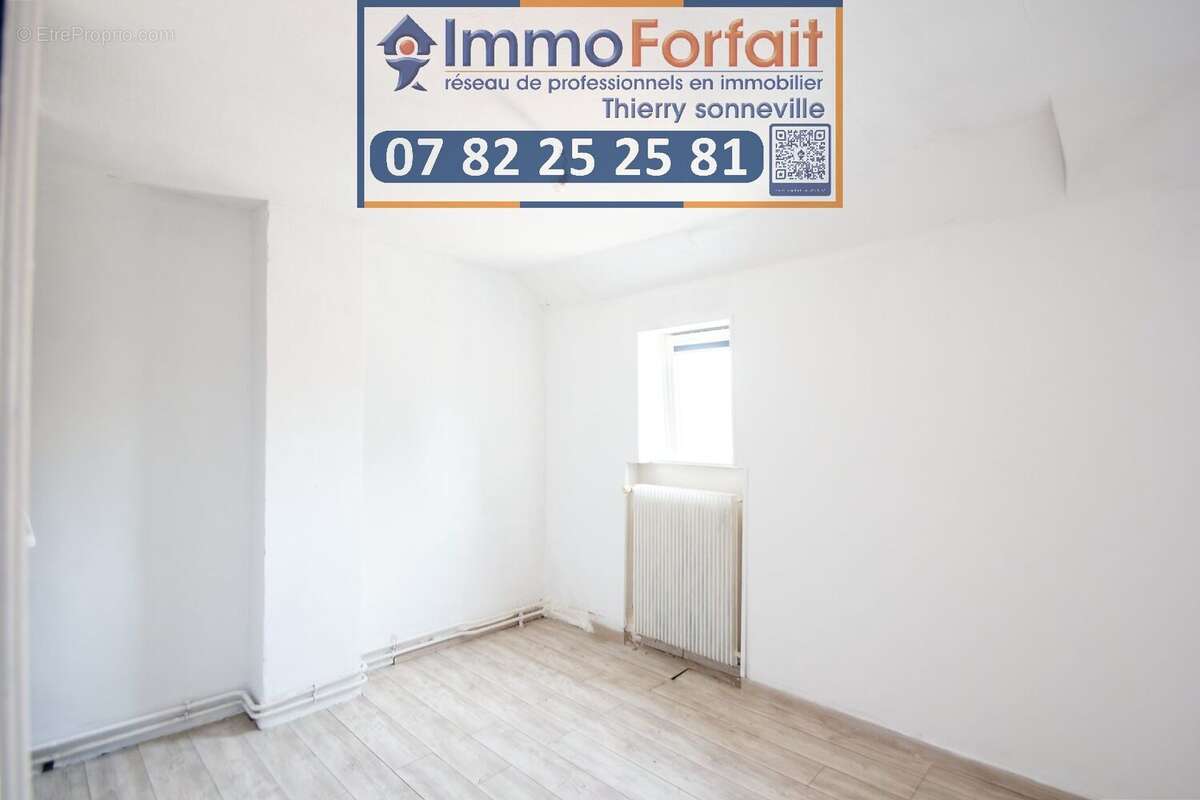 Maison 69 m² à Camphin-En-Carembault  - photo 6