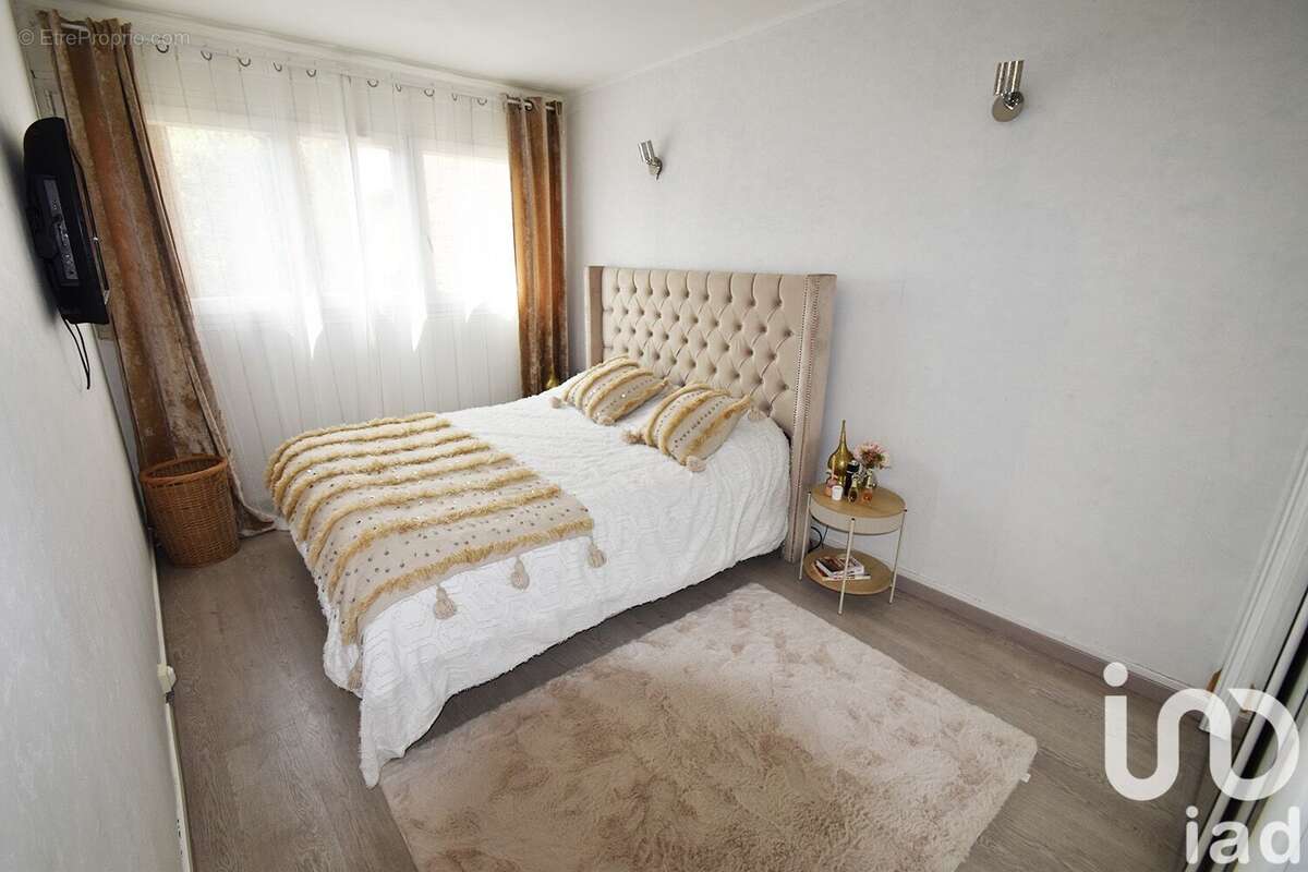 Photo 2 - Appartement à VILLENEUVE-SAINT-GEORGES