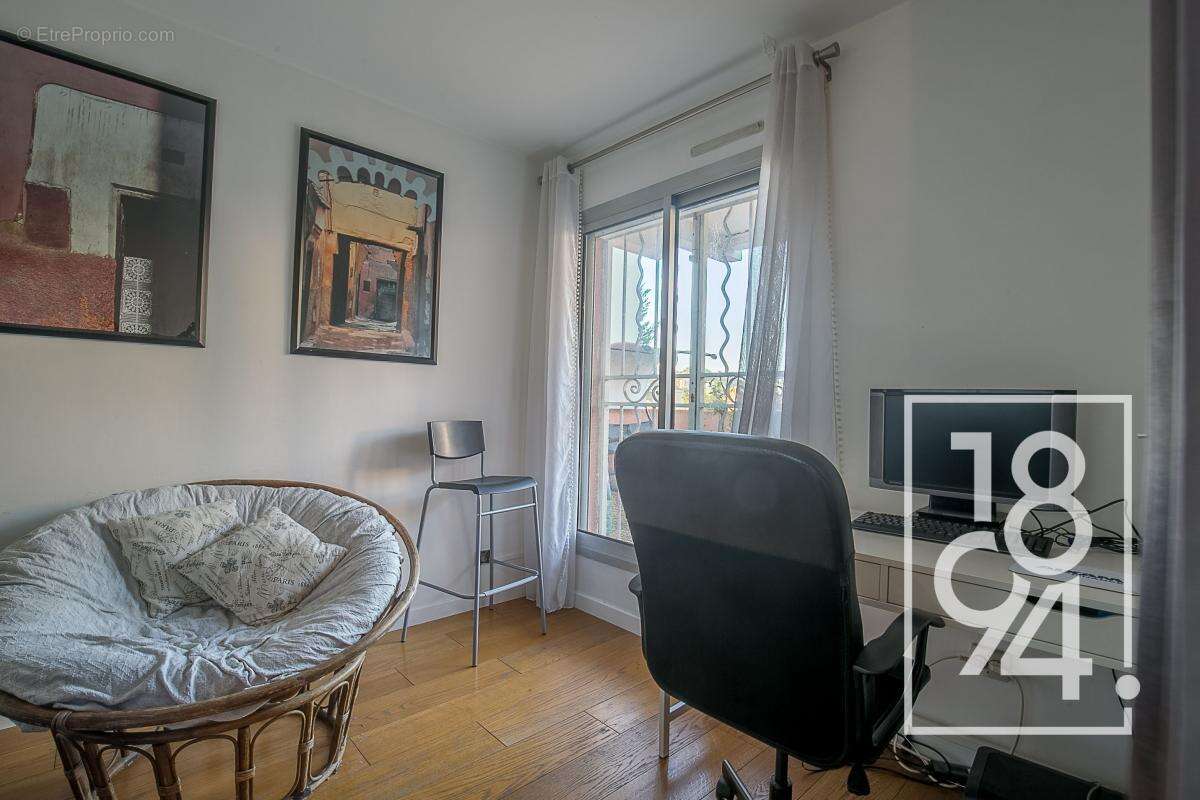 Appartement à MARSEILLE-9E