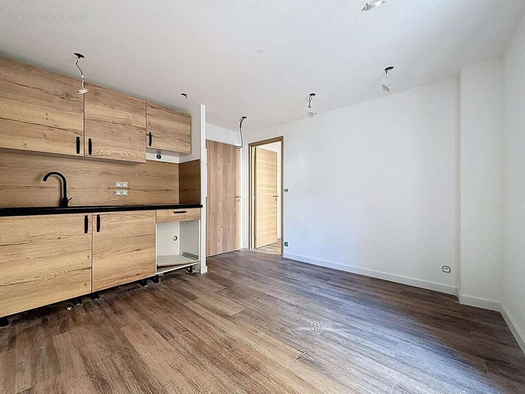 Appartement à SAINT-ETIENNE-DE-TINEE