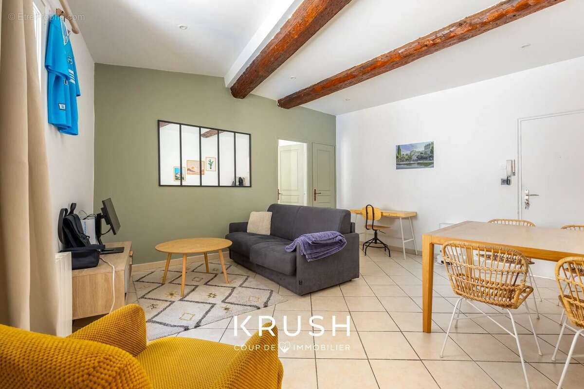 Appartement à MARSEILLE-2E
