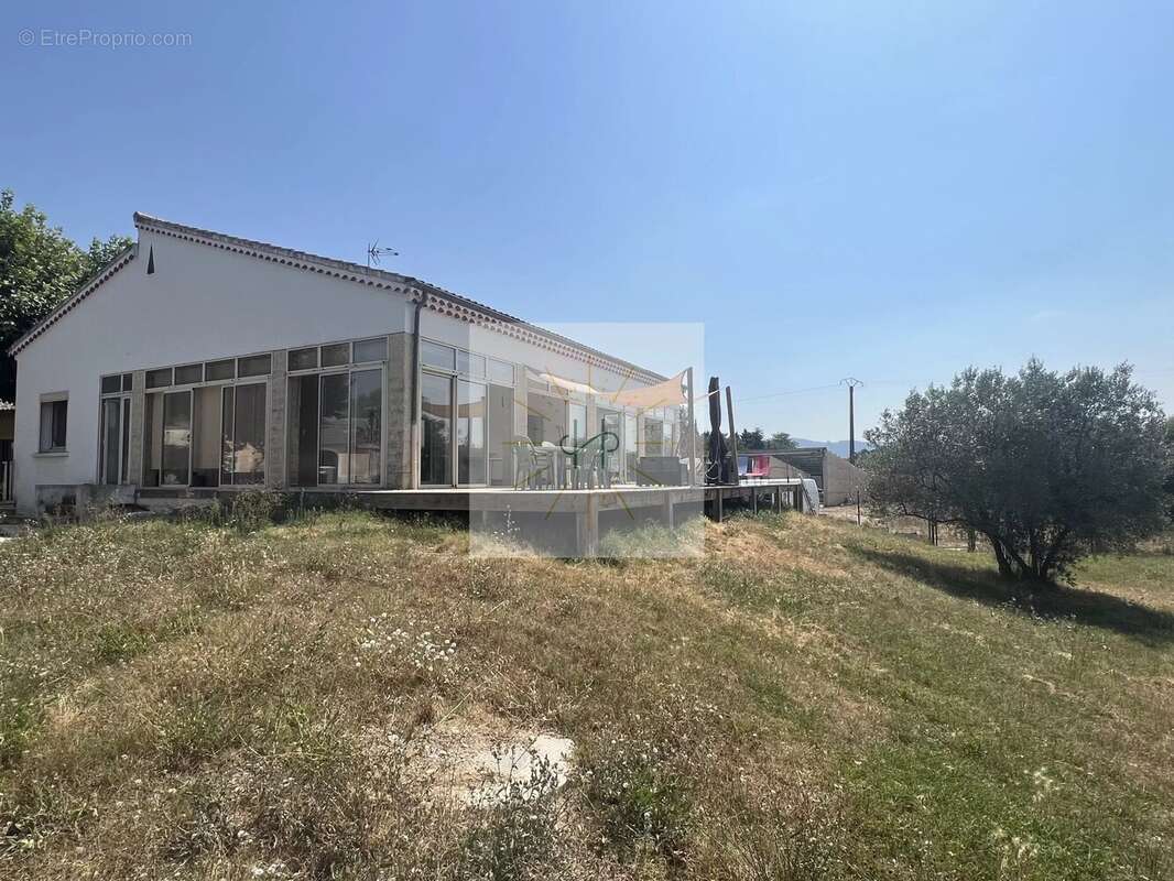 Maison 135 m² à Bonlieu-Sur-Roubion  - photo 2