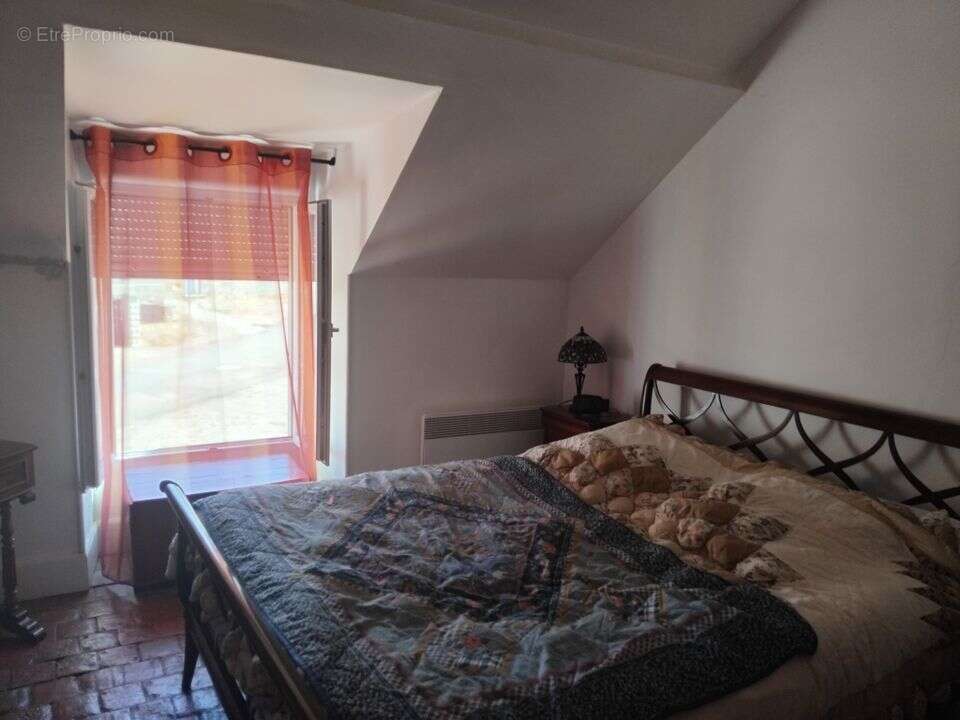 Maison 92 m² à Guipy  - photo 10