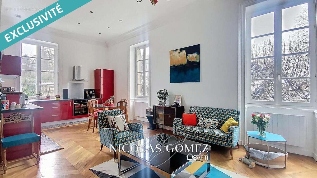 Photo 2 - Appartement à COLLONGES-AU-MONT-D'OR