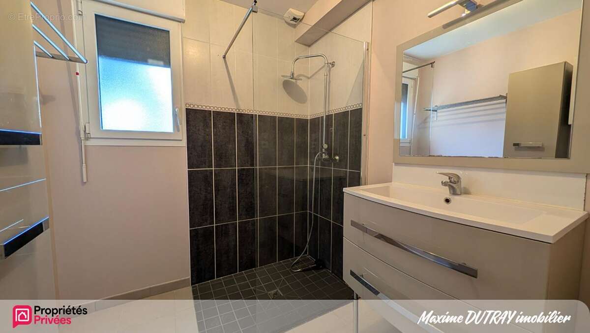 Maison 5 pièces 128m² - Garage - photo 9