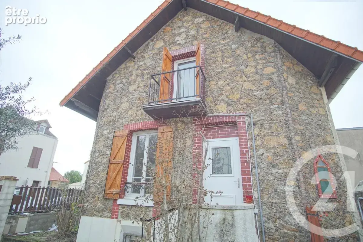 Maison à CHOISY-LE-ROI