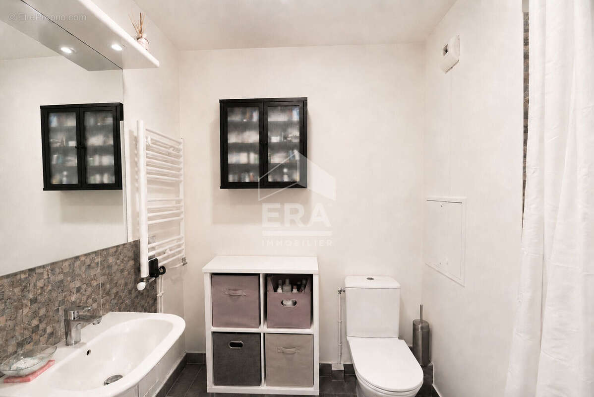 Appartement à ISSY-LES-MOULINEAUX