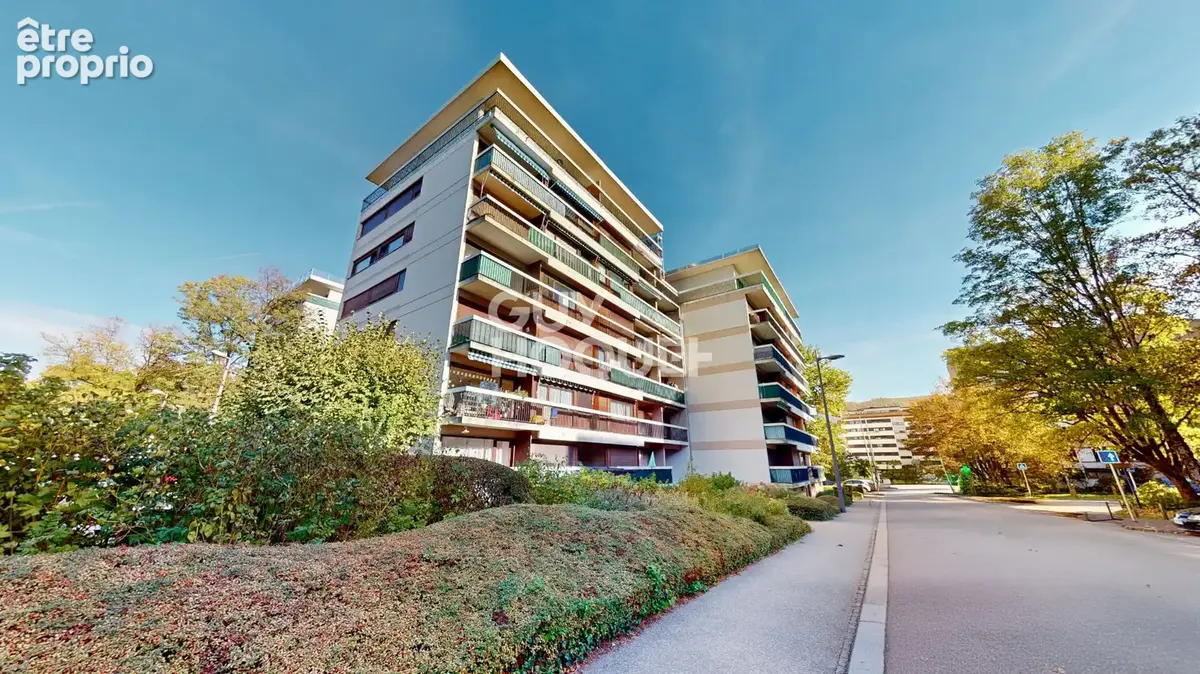 Appartement à SEYNOD