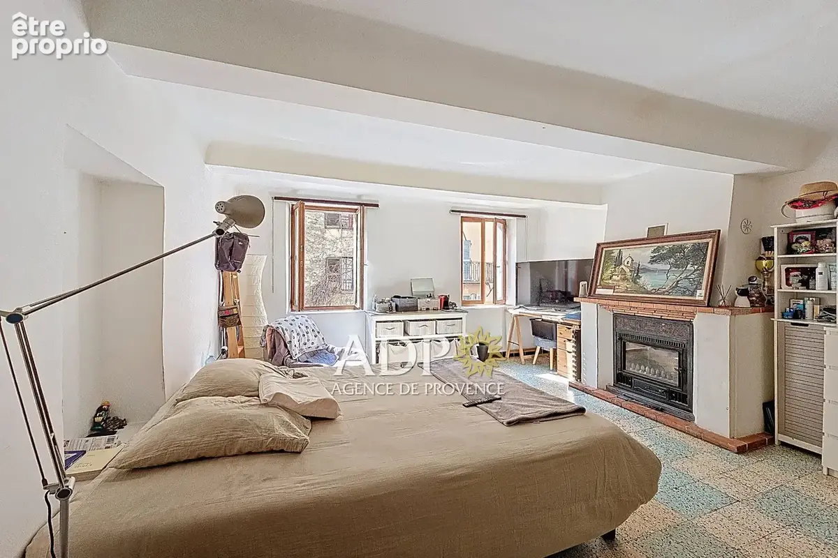 Maison 5 pièces 140 m² à vendre à Saint-Cezaire-Sur-Siagne (06530) - photo 4