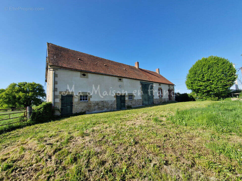 Maison à SAINT-POURCAIN-SUR-SIOULE