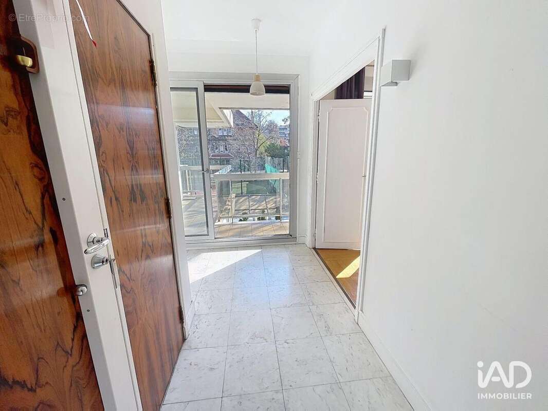 Photo 2 - Appartement à SAINT-CLOUD