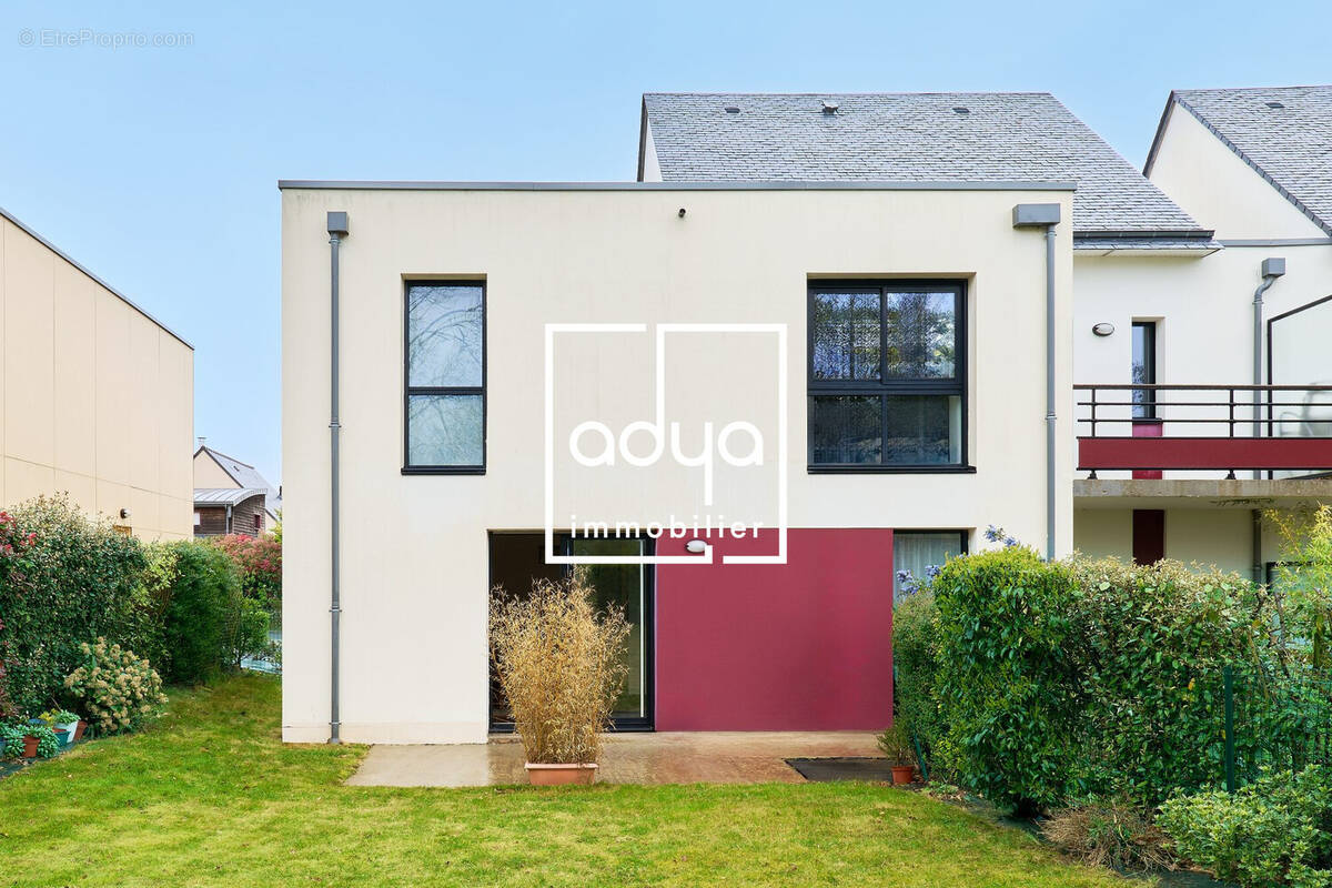 Appartement à THORIGNE-FOUILLARD