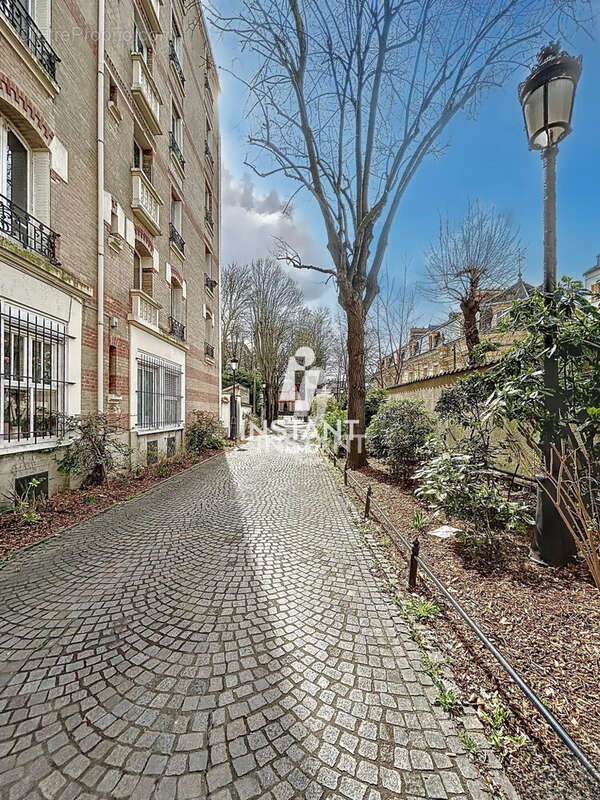 Appartement à SAINT-MAUR-DES-FOSSES