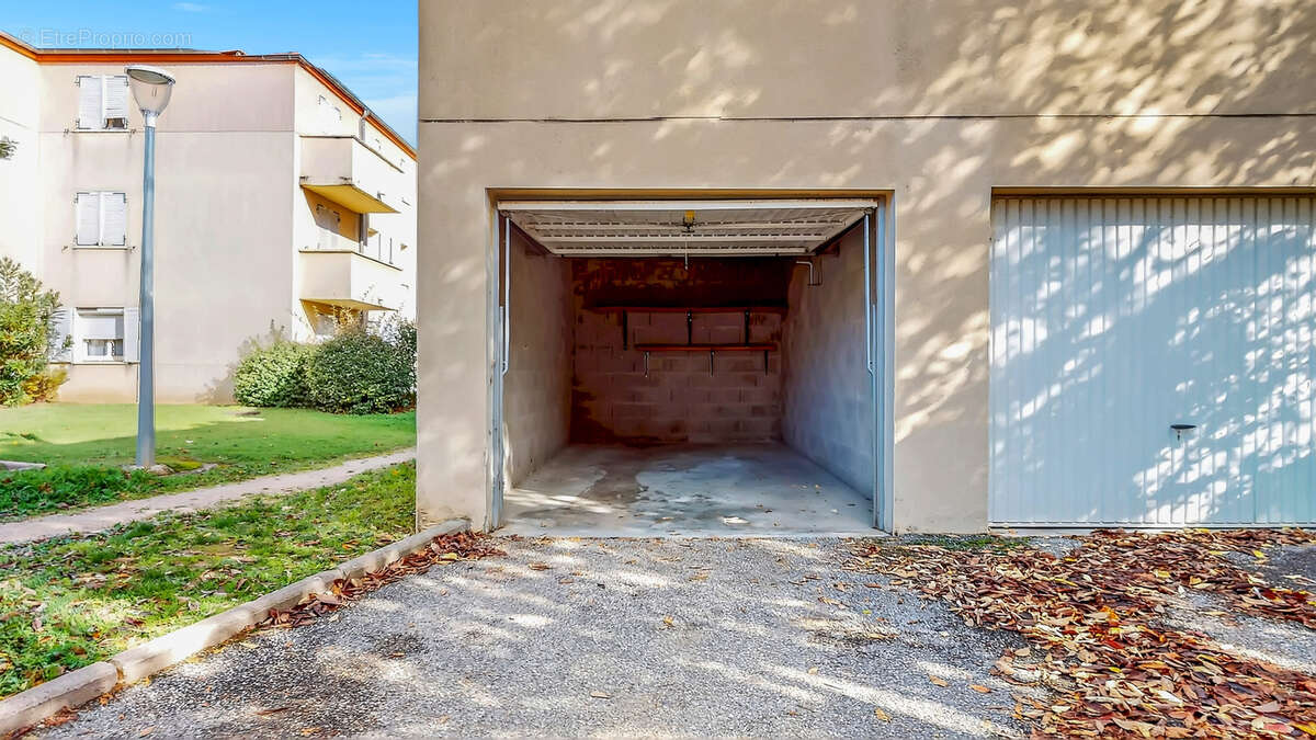 Appartement à GUILHERAND-GRANGES