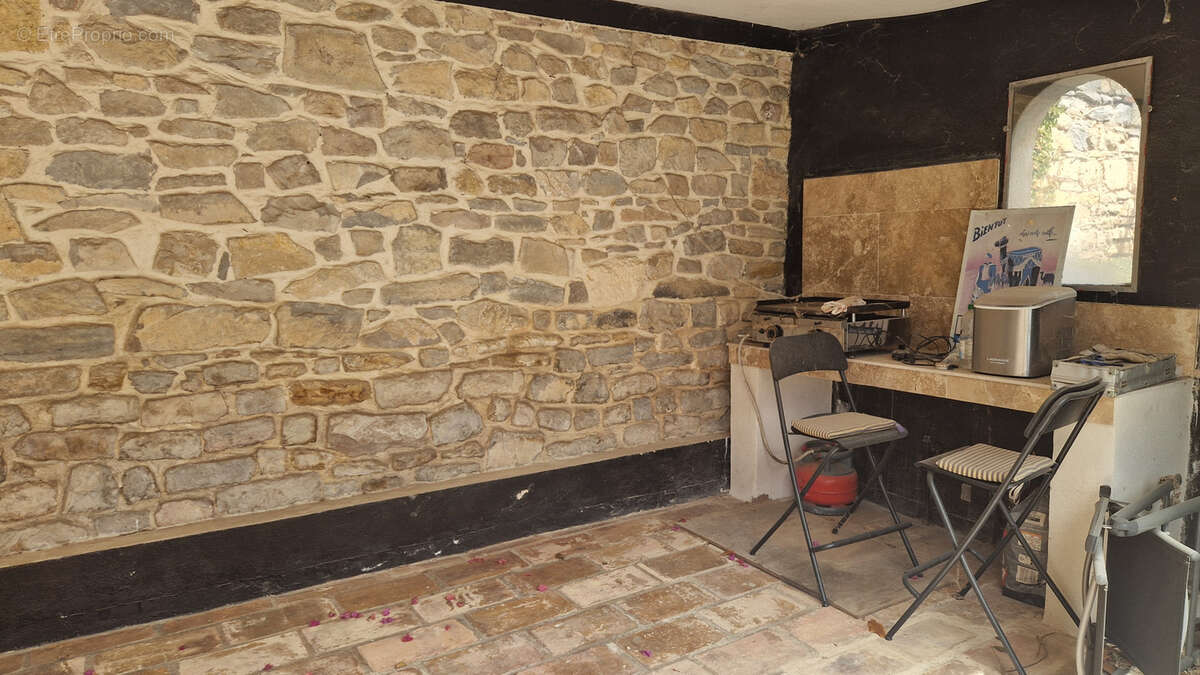 Caveirac - maison de village - photo 15