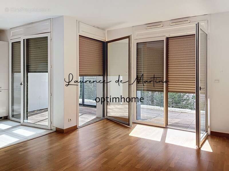 Appartement à NANTERRE