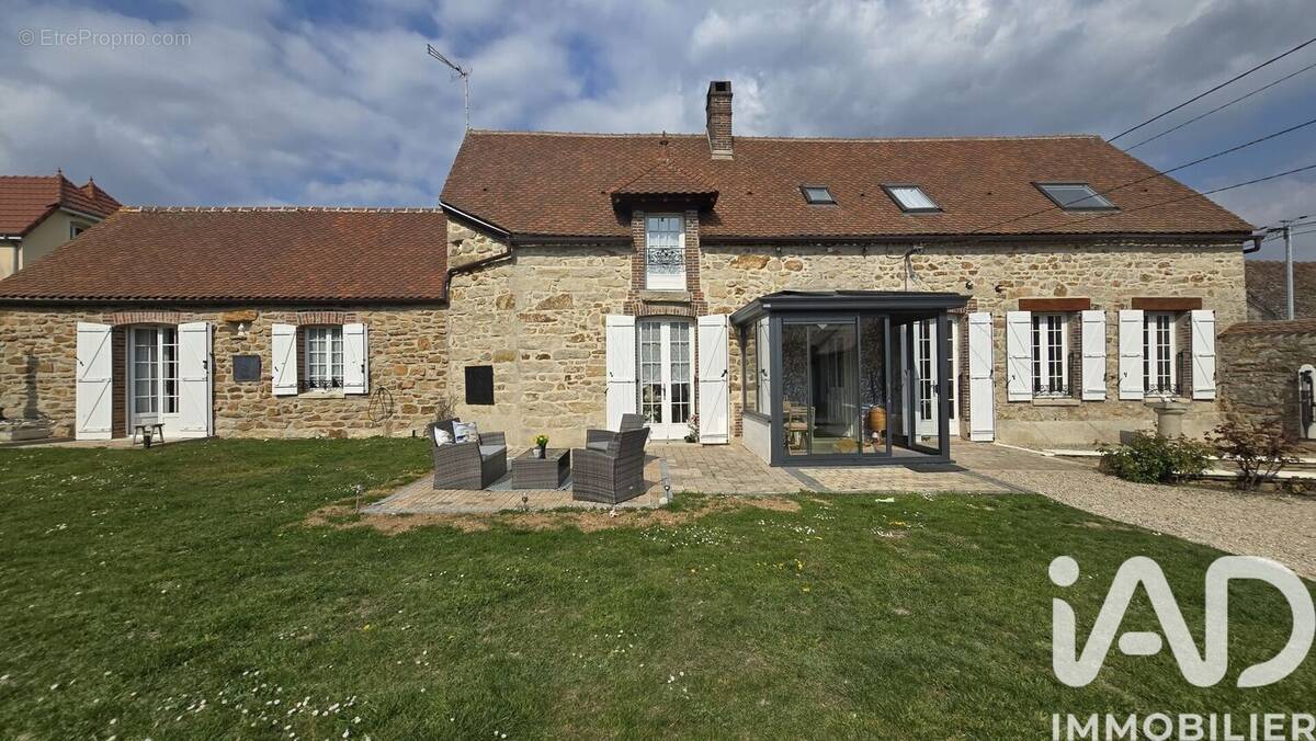 Photo 1 - Maison à NOGENT-SUR-SEINE