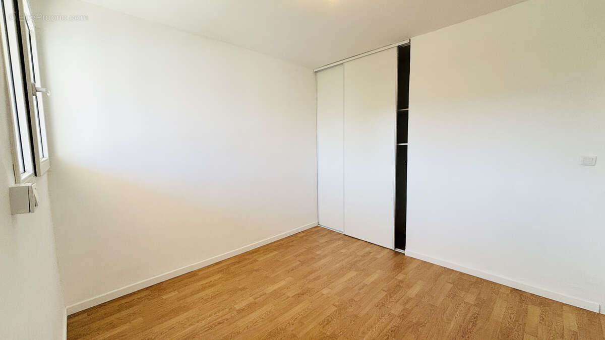 Appartement à LA VALETTE-DU-VAR