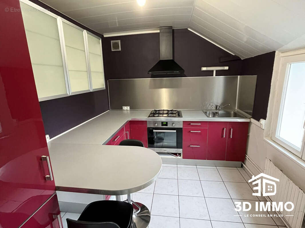 Maison à AVESNELLES