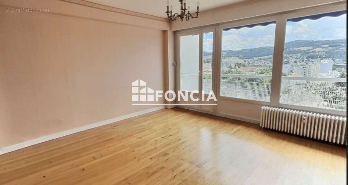 Appartement à FIRMINY