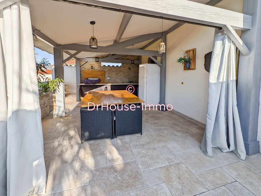 Maison à SALLES-ARBUISSONNAS-EN-BEAUJOLAIS