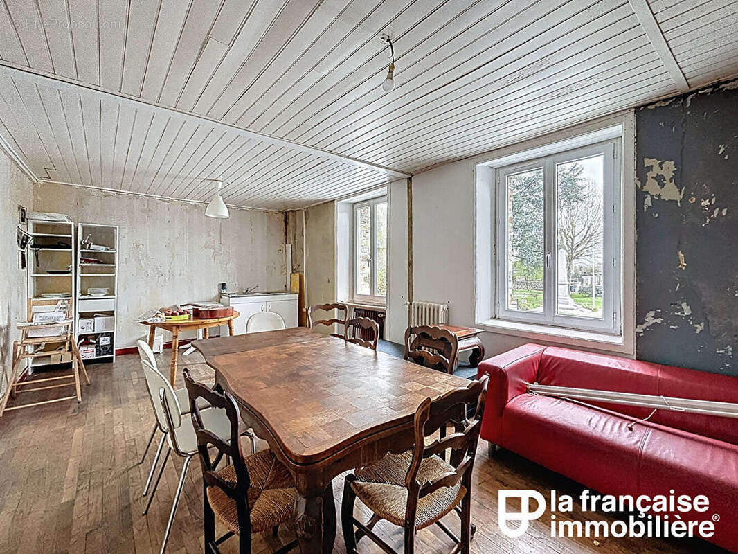 Appartement à SAINT-MEDARD-SUR-ILLE