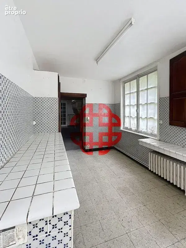 Superbe Ferme de 630 m² implantée sur terrain de 2000 m² - photo 4