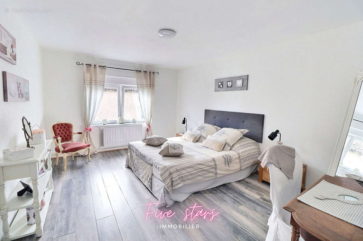 Maison à GENDREVILLE