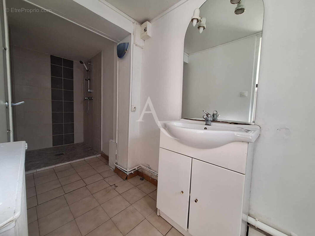 Appartement à RUE