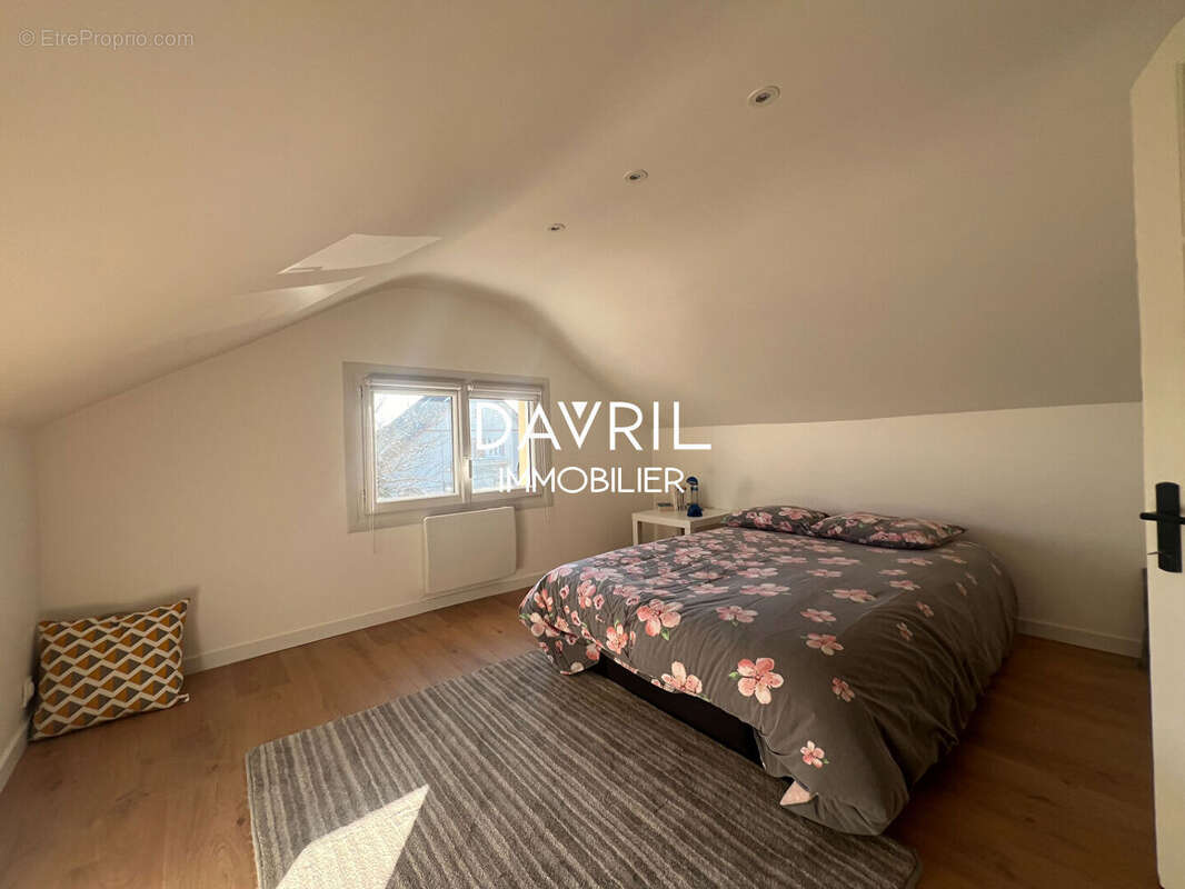 Maison à CONFLANS-SAINTE-HONORINE