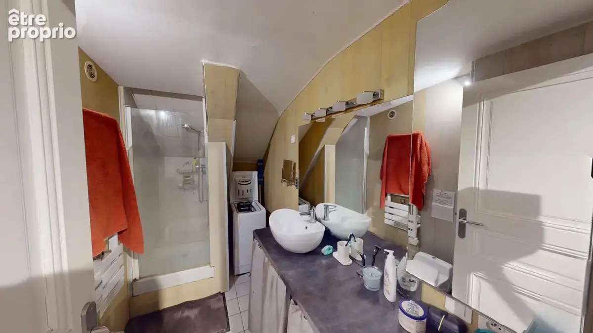 Studio 33m2 - Copro Ravalée et isolée - RENTA NETTE 5,75% - GRENOBLE - photo 3