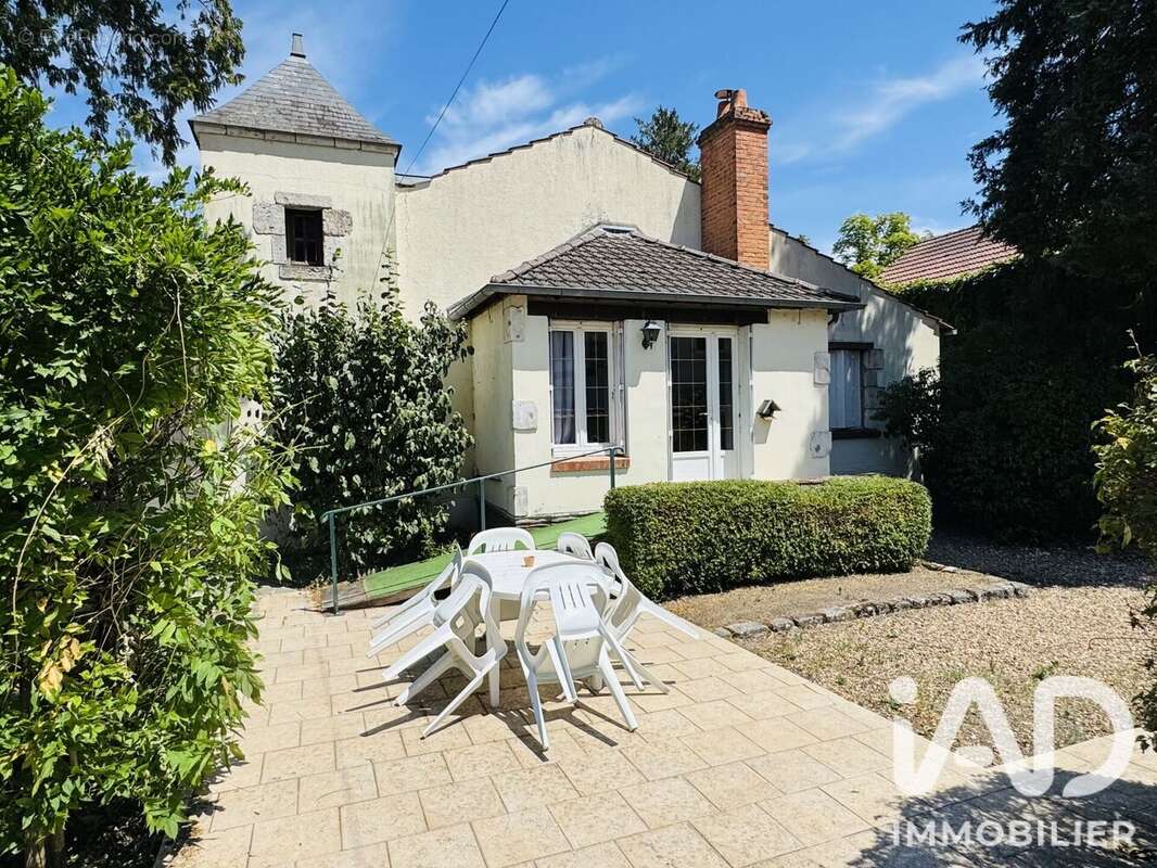 Maison 88 m² à Saint-Ay  - photo 3