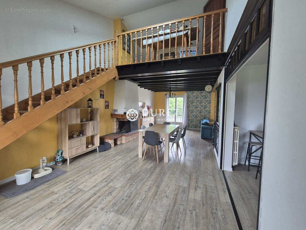 Maison à LA COPECHAGNIERE