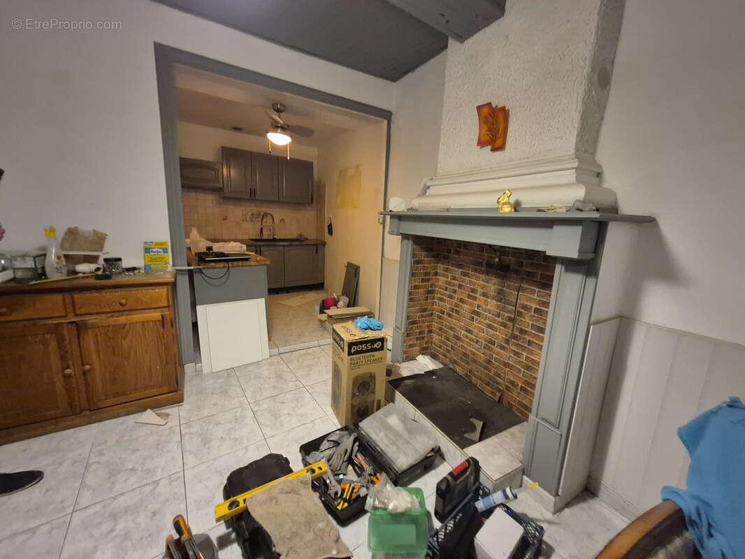 À Névian, maison de village de 75m2 avec 2 chambres à vendre - photo 2