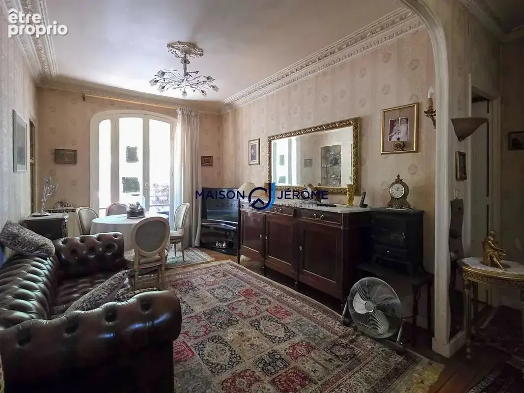 Appartement à PARIS-11E
