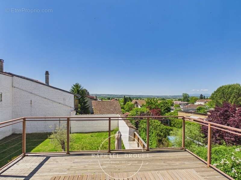 Appartement à MOIDIEU-DETOURBE