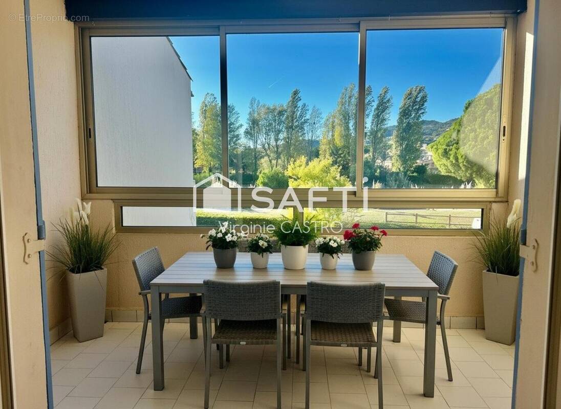 Photo 1 - Appartement à MANDELIEU-LA-NAPOULE