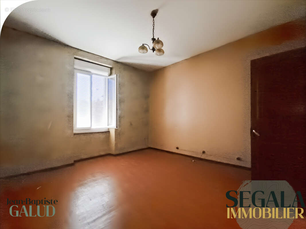 Maison à BLAYE-LES-MINES