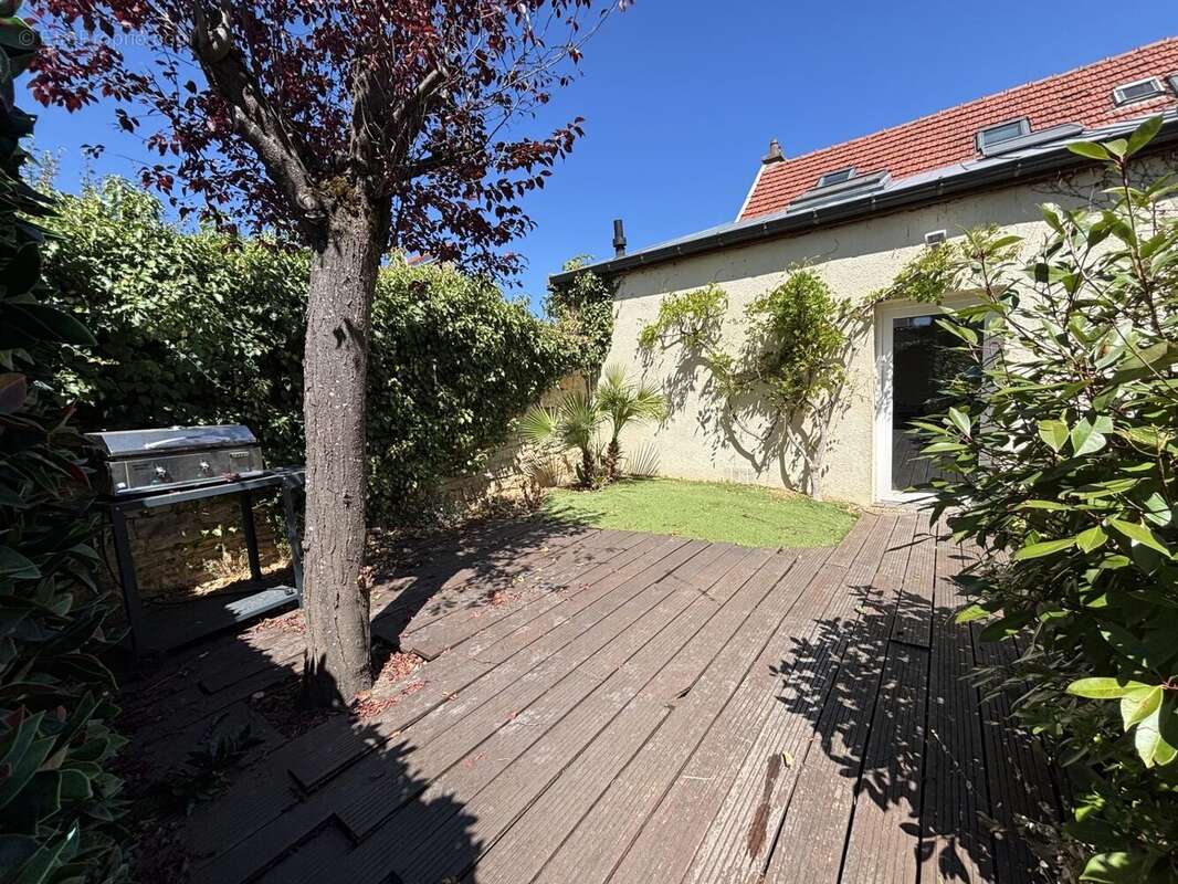 DIJON - Appartement type 3 avec terrasse - photo 2